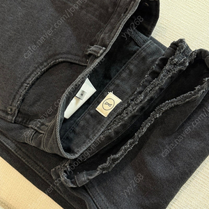 식스앤어하프 LOW RISE WIDE STRAIGHT - BLACK WASHED s사이즈