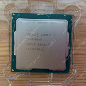9세대 I7 9700kf cpu 단품팝니다