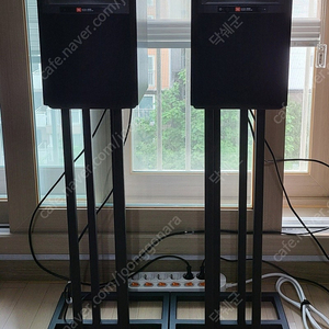 JBL 4305P 스피커