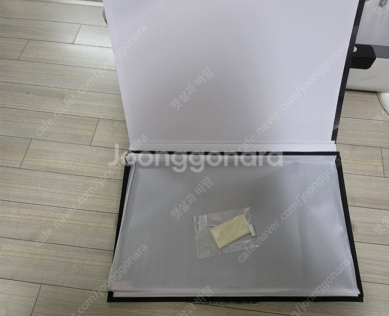 거치형 모니터 필름 61cm 24인치 (한달사용)--3