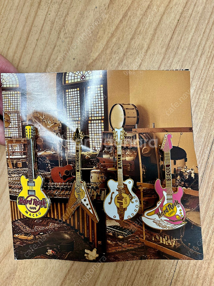 Hardrock cafe pin배지--0