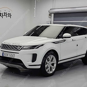 이보크중고 랜드로버 레인지로버 이보크중고 2세대 P250 SE 모든면에서 인기를 받고 있는 이보크 중고 저렴하게 중고리스로 이용해보세요