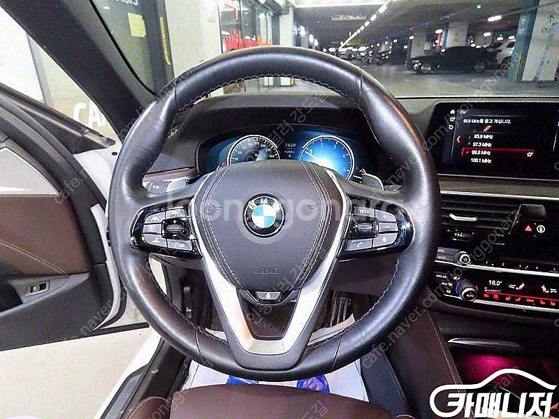 [BMW]5시리즈 (G30) 520d M 스포츠 플러스...--8