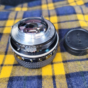 니콘 58mm f1.2