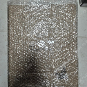 핫토이 dx19 다크나이트 배트맨 미개봉 판매합니다.