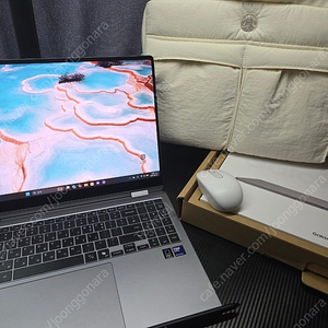 삼성 갤럭시북5 프로360풀박스(스타벅스 노트북 파우치 포함) (Ultra7/32GB/1TB/Win11) 택포 180