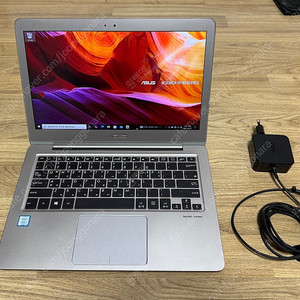 ASUS 젠북 울트라라이트 노트북
