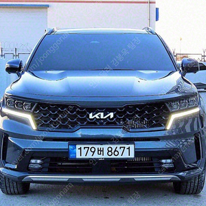 쏘렌토 중고 가격 쏘렌토 하이브리드 중고 쏘렌토 중고차 회색 2023년식 24,523km HEV 1.6 2WD 그래비티 중고자동차
