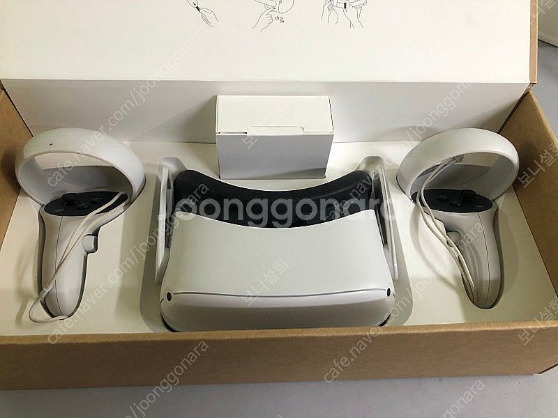 오큘러스 퀘스트2 256GB + 헤드기어--1