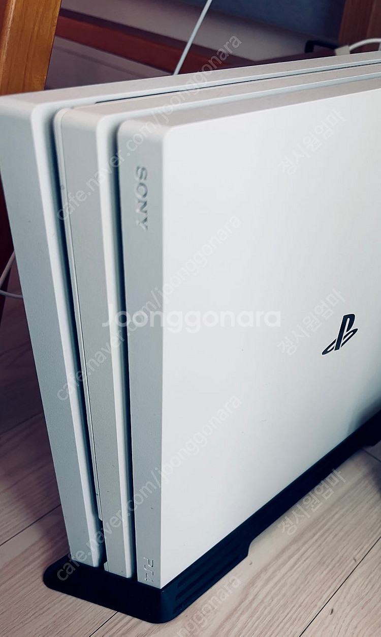 PS4 Pro 화이트 1TB 및 게임시디 17종--0