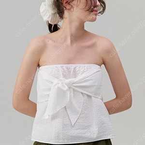 더바넷 Sheer Strapless Top