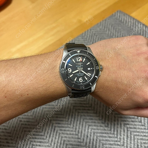 브라이틀링 슈퍼오션2 44mm 검판 풀구성 팝니다.