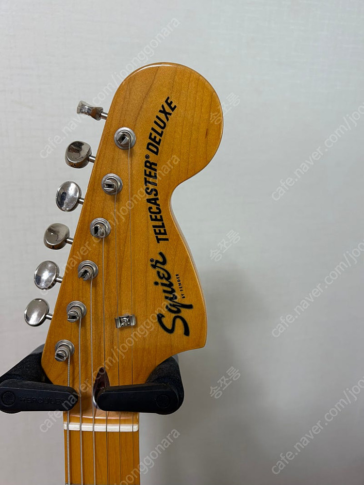 스콰이어 클래식바이브 70s 텔레캐스터 디럭스 올림픽화이트--2