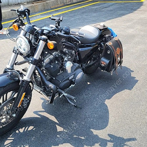할리데이비슨 포티에잇 18년식 (86000km)빠른판매합니다.
