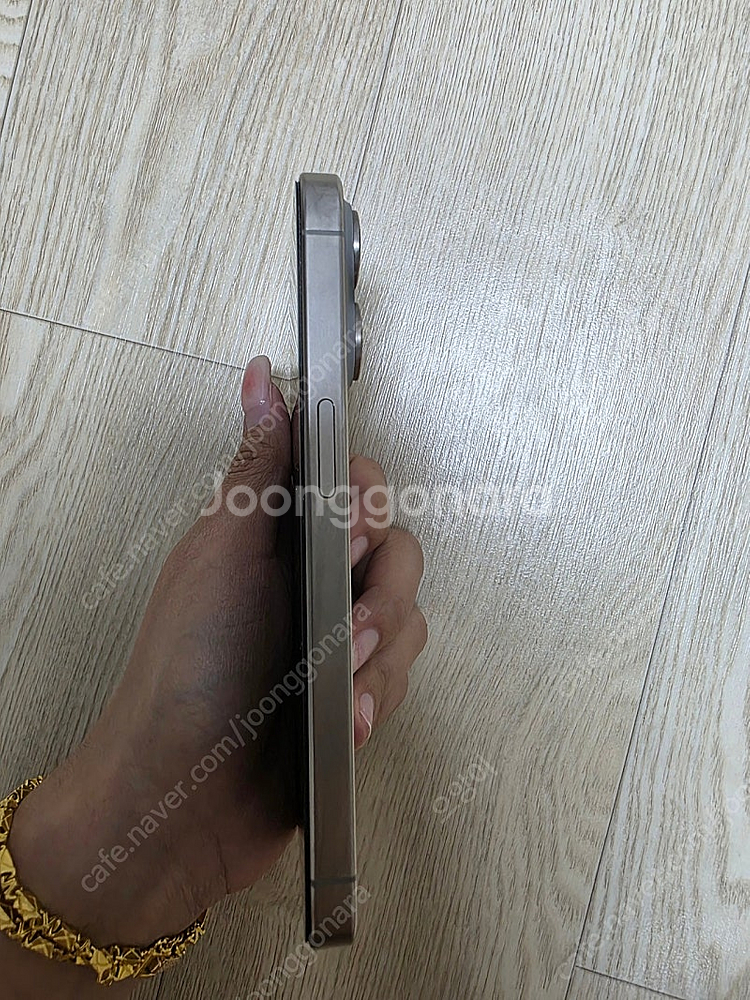 아이폰 15 프로 512GB 티타늄그레이 자급제--1