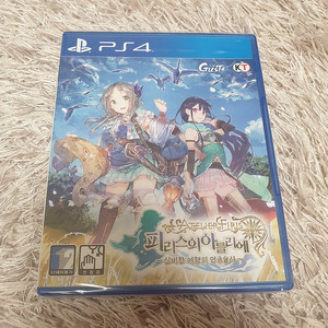 피리스의 아틀리에 신비한 여행의 연금술사 ps4 미개봉 새제품 판매합니다.
