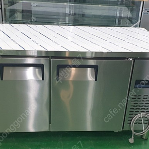 그랜드우성1500간냉식테이블냉동고 GWFM-150FT판매합니다