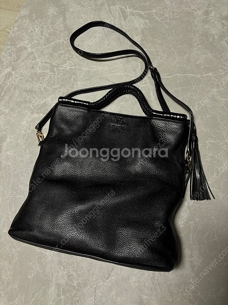 (단종) 토리버치 테아 숄더백 판매합니다--2