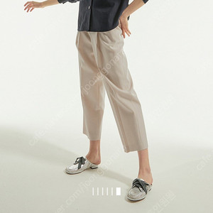 랑방 컬렉션) LANVIN ..멋진..턱 슬리브 셔츠..백화점 메인 AAA