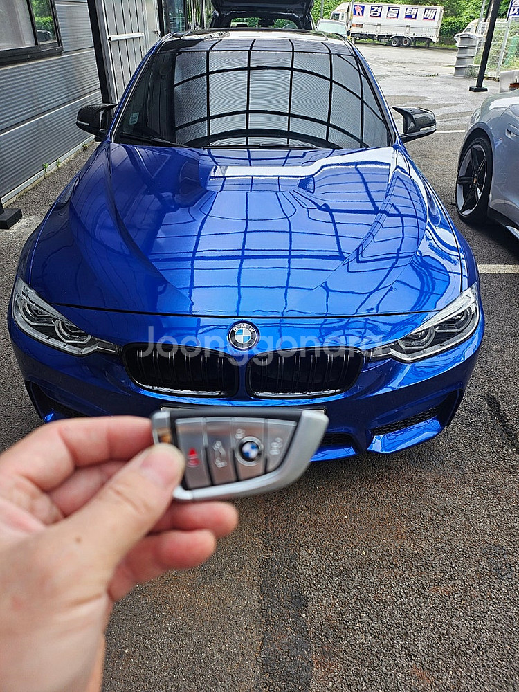 BMW X1, X3, X5, X7, i4, M3, 1/...--2