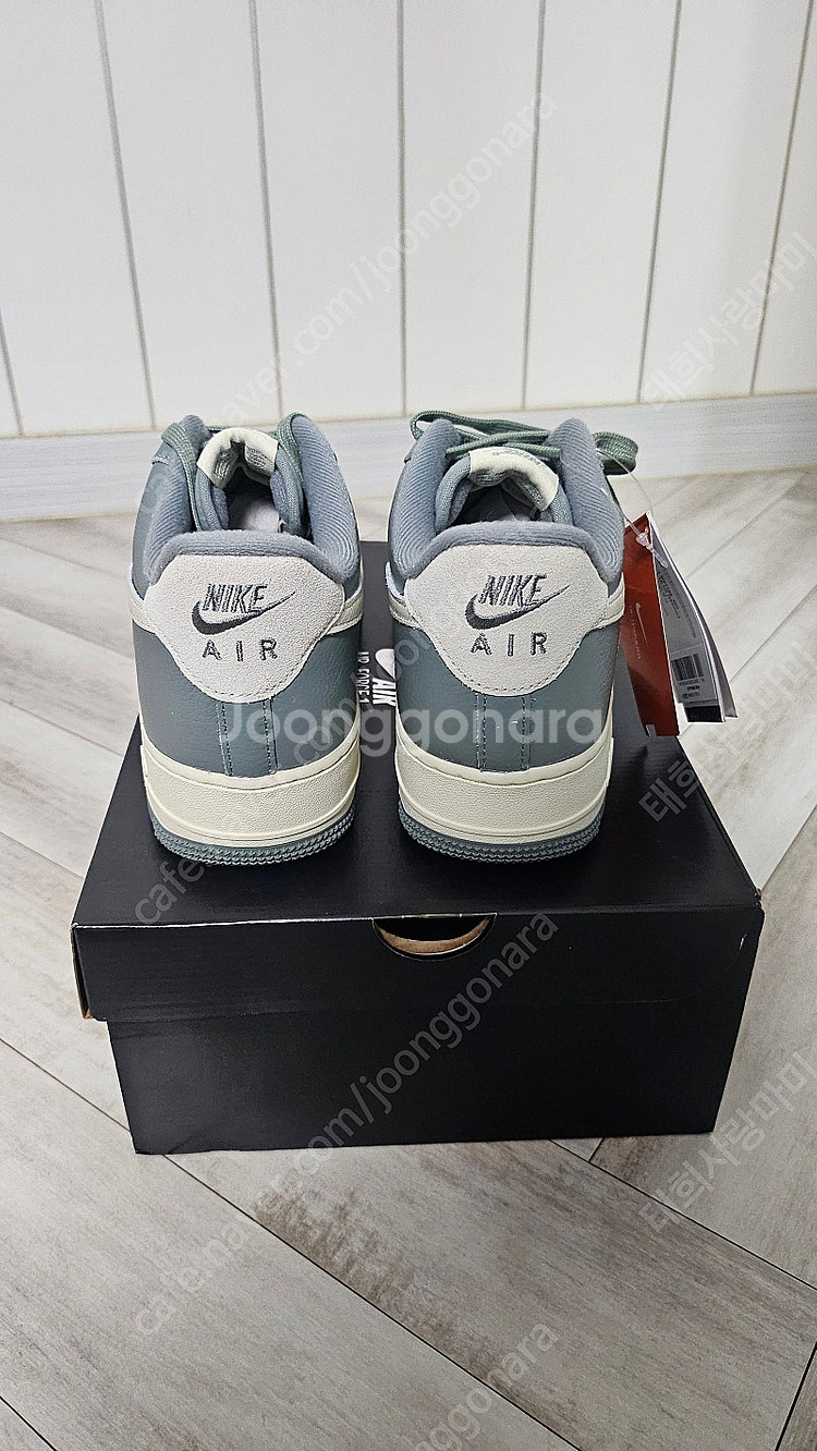 나이키 에어포스 1'07 DV7186-300 미카그린 285 새제품 정품--1