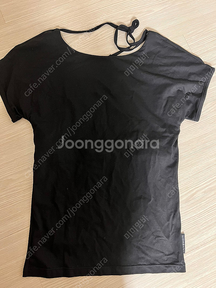 무브웜 Back Tied Top black 백 타이 탑...--2