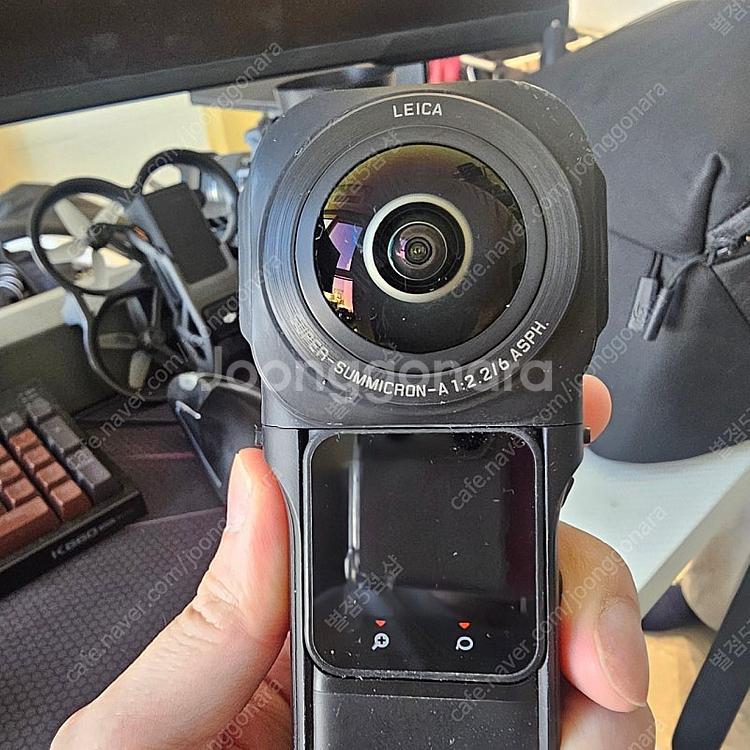 Insta360 ONE RS 1인치 360--4