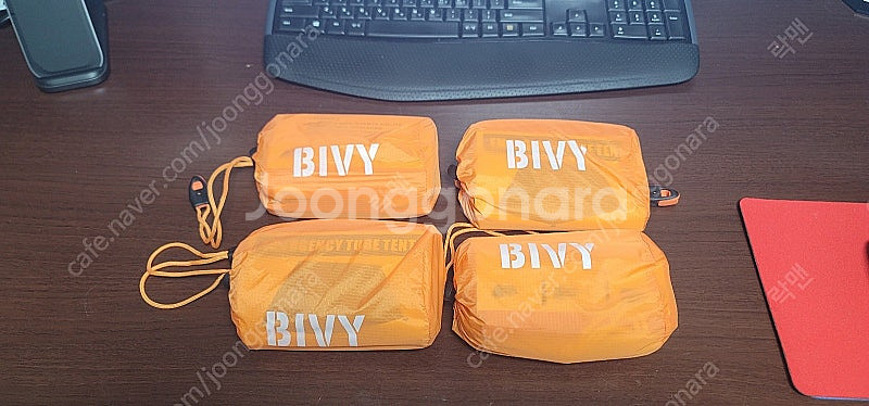 BIVY 2인 은박담요 4개 팝니다--1