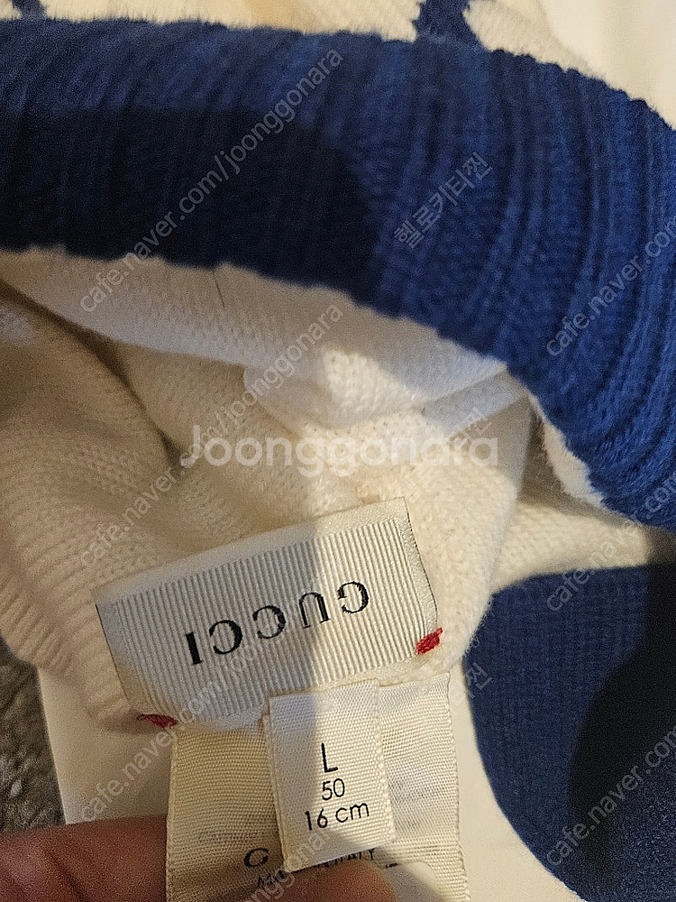 (정품) 구찌 모자 버버리 티 코트 몽클 점퍼등등 상태...--1