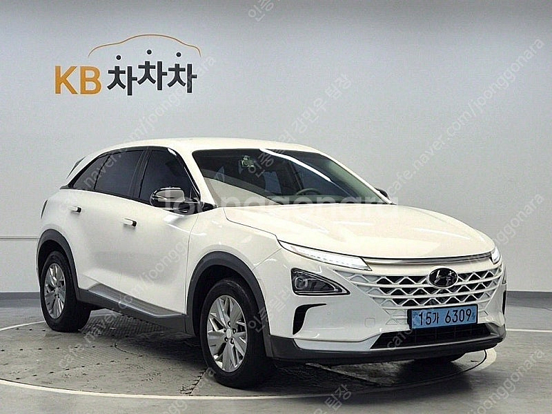 현대 넥쏘 중고 흰색 2021년식 모던 중고자동차가격--4