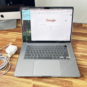 맥북에어 M3 15인치 8GB 512GB 애플케어 싸게 판매합니다.