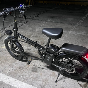 전기자전거 Titan 700 21ah 팝니다