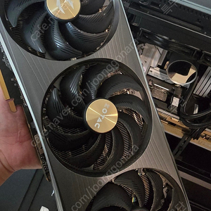 조텍 RTX 4090 AMP