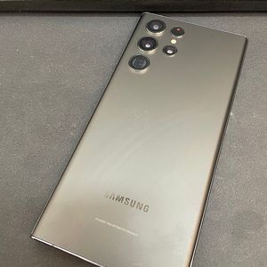 갤럭시S22울트라 블랙 256GB 가성비좋은 중고30만팝니다