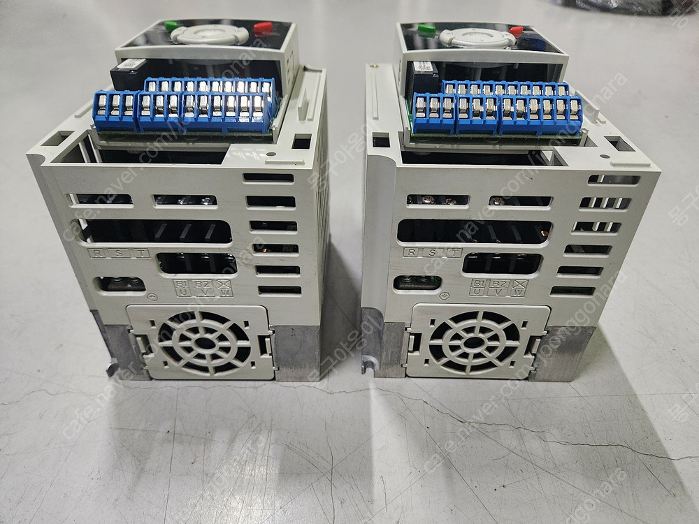 LS 인버터 015IG5A-4 2개 일괄 18만원--2