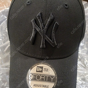 [뉴에라] MLB 뉴욕 양키스 블랙 온 블랙 볼캡 모자 판매