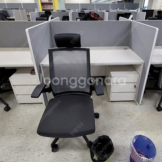 퍼시스 사무용가구 책상 의자 파티션 등등 새로 들어온 ...--4