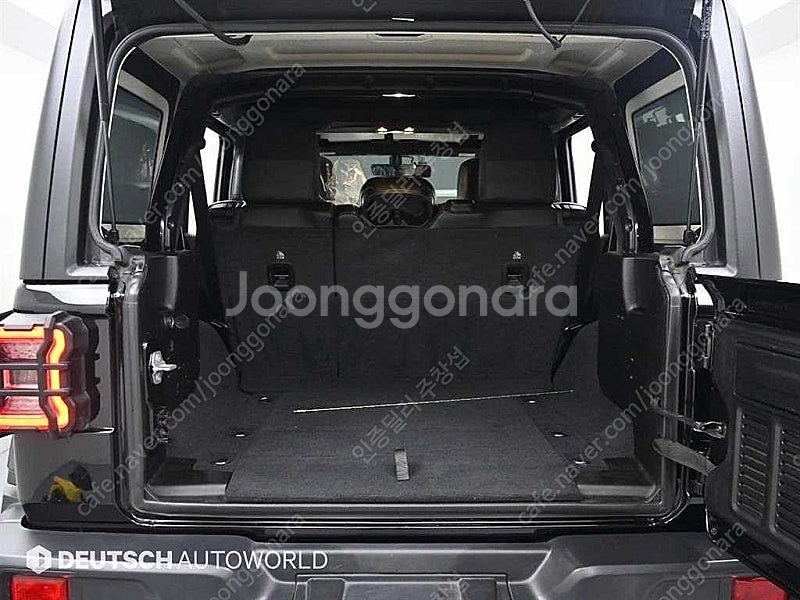 지프 랭글러 루비콘중고 2.0 4도어 사업자리스로 가장...--3