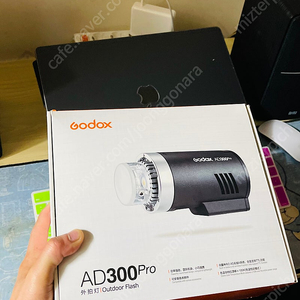 고독스 AD300Pro 판매합니다.