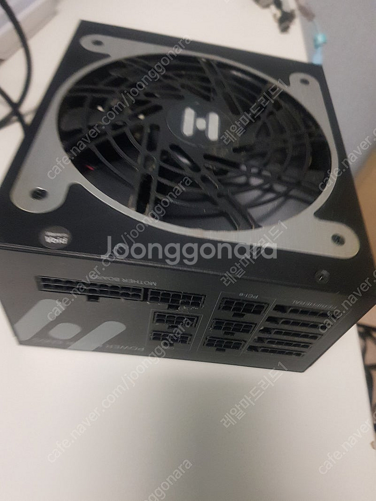 FSP Hydro PTM 750W 파워 플래티넘--2