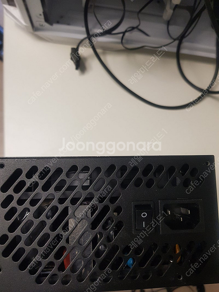 FSP Hydro PTM 750W 파워 플래티넘--4