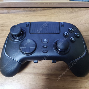 울버린 v2 pro ps5버전 판매합니다.