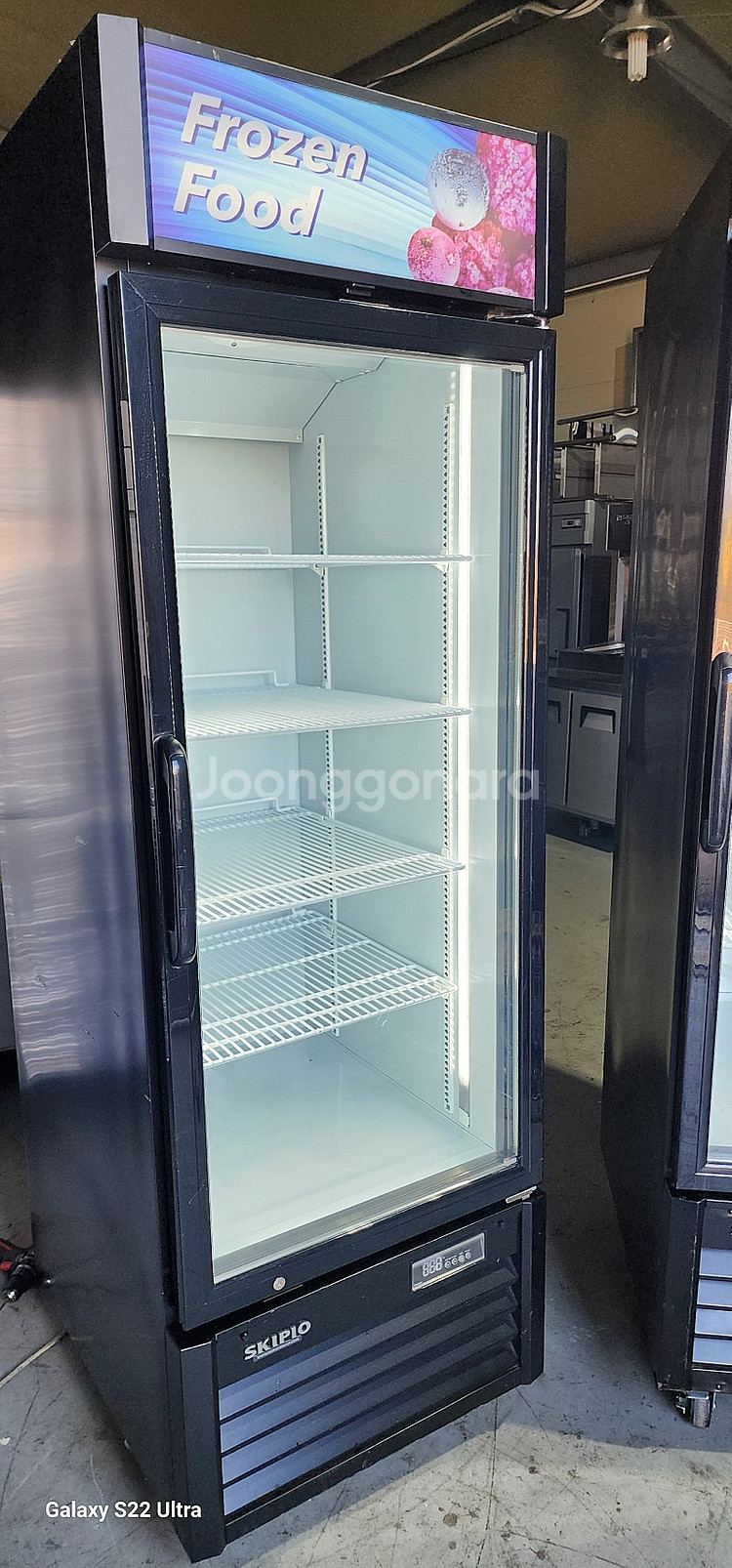 [판매] 업소용수직냉동고 간냉식수직냉동고 음료쇼케이스 쇼케이스 숙성고 컵냉동고--0