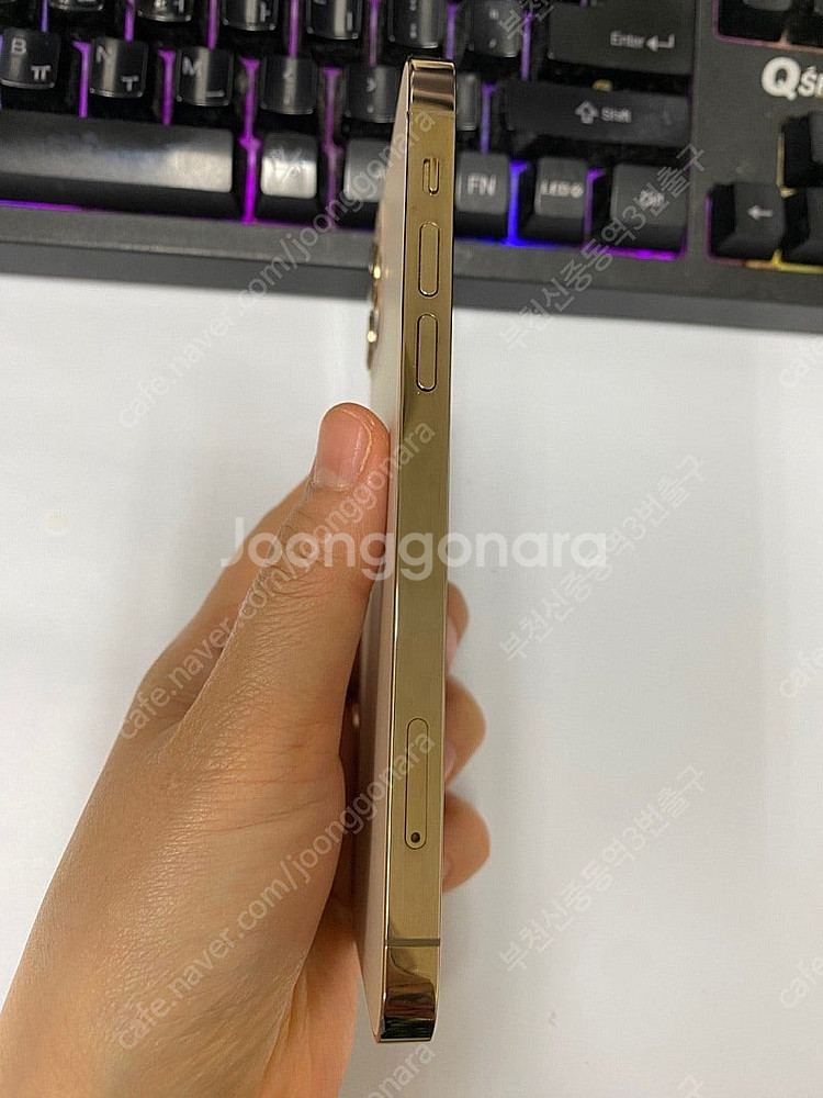 204354 아이폰12프로 골드 S급 128GB 무잔상...--4