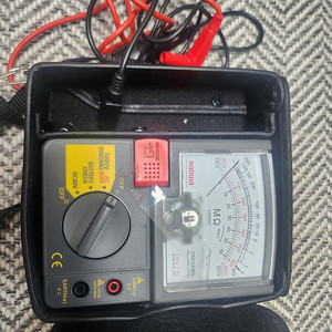 산와 아날로그 절연 시험기 DM1008S