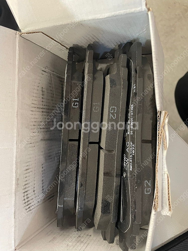 아우디Q7 브레이크패드 및 센서 판매합니다--1