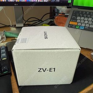 [소니] Sony ZV-E1 바디 박스 풀 + 소니 2450g + 스몰리그 풀 케이지 ,탑헨들, 사이드핸들
