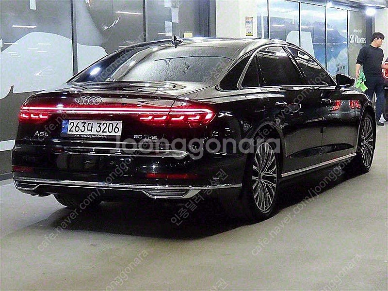 아우디 A8 중고 아우디 중고 검정색 2021년 75,...--7