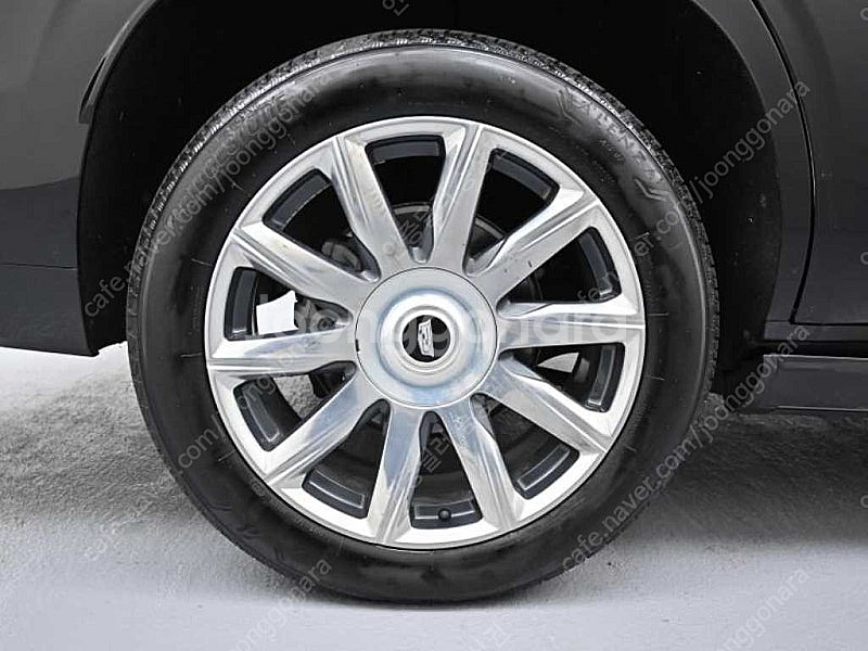 캐딜락 에스컬레이드 중고 캐딜락 중고차 검정 2021년 54,871km 5세대 6.2 프리미엄 럭셔리 플래티넘 중고...--8