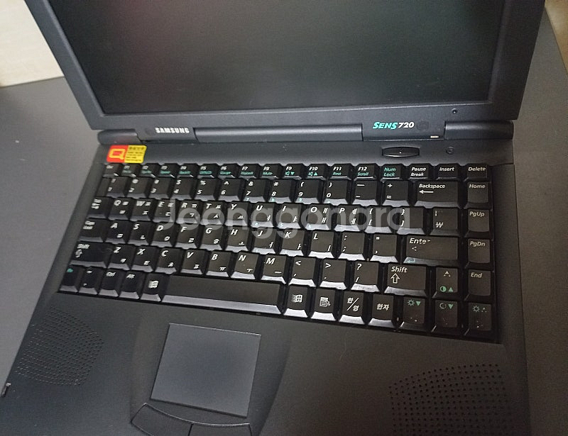 레트로 구형 노트북 삼성 센스 720--3